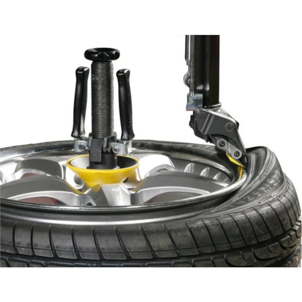kẹp định tâm bánh xe