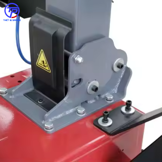 Máy ra vào lốp xe du lịch giá rẻ TU-706D