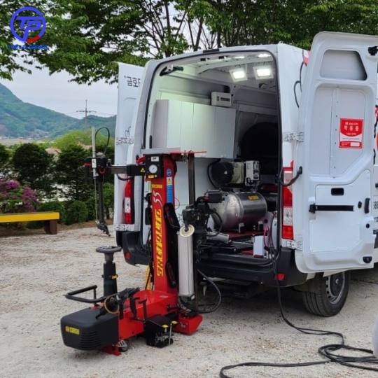  Máy ra vào lốp lưu động ARTIGLIO 55