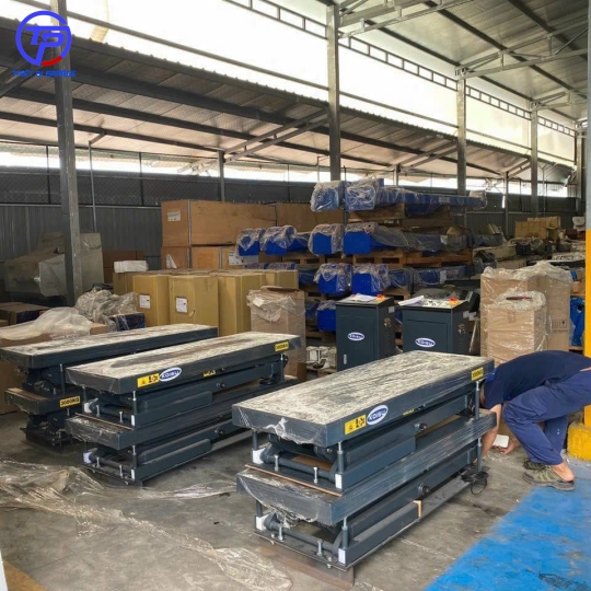 Cầu nâng cắt kéo nâng bụng 4.5 tấn GC-4.5S Gaochang