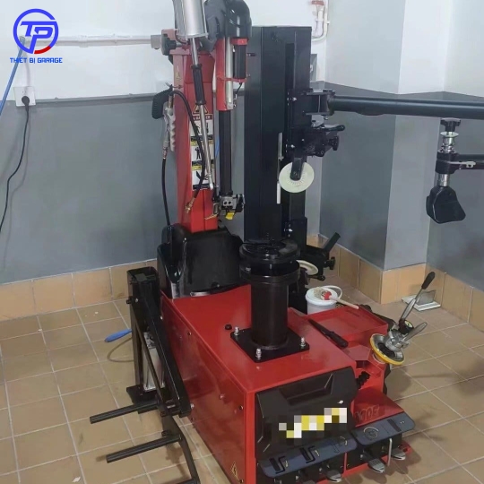 Máy làm vỏ xe độ DECAR TC-970L chính hãng tốt nhất